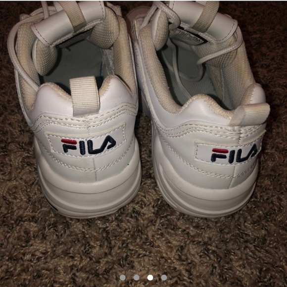 FILA - Picture 3 of 3